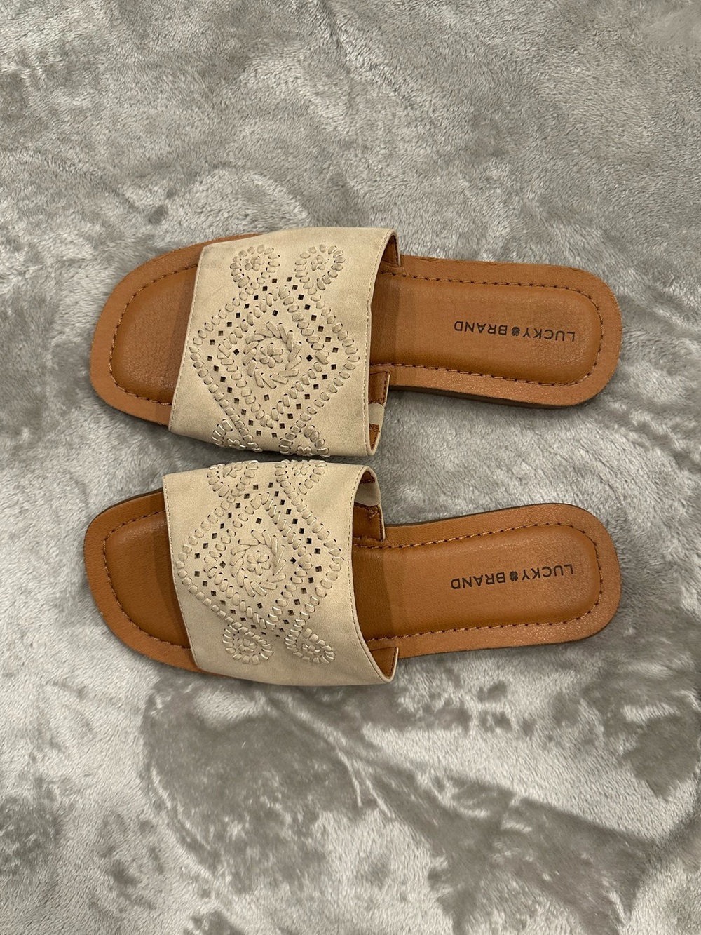 Lucky Brand Beige Embroidered Slide Sandals